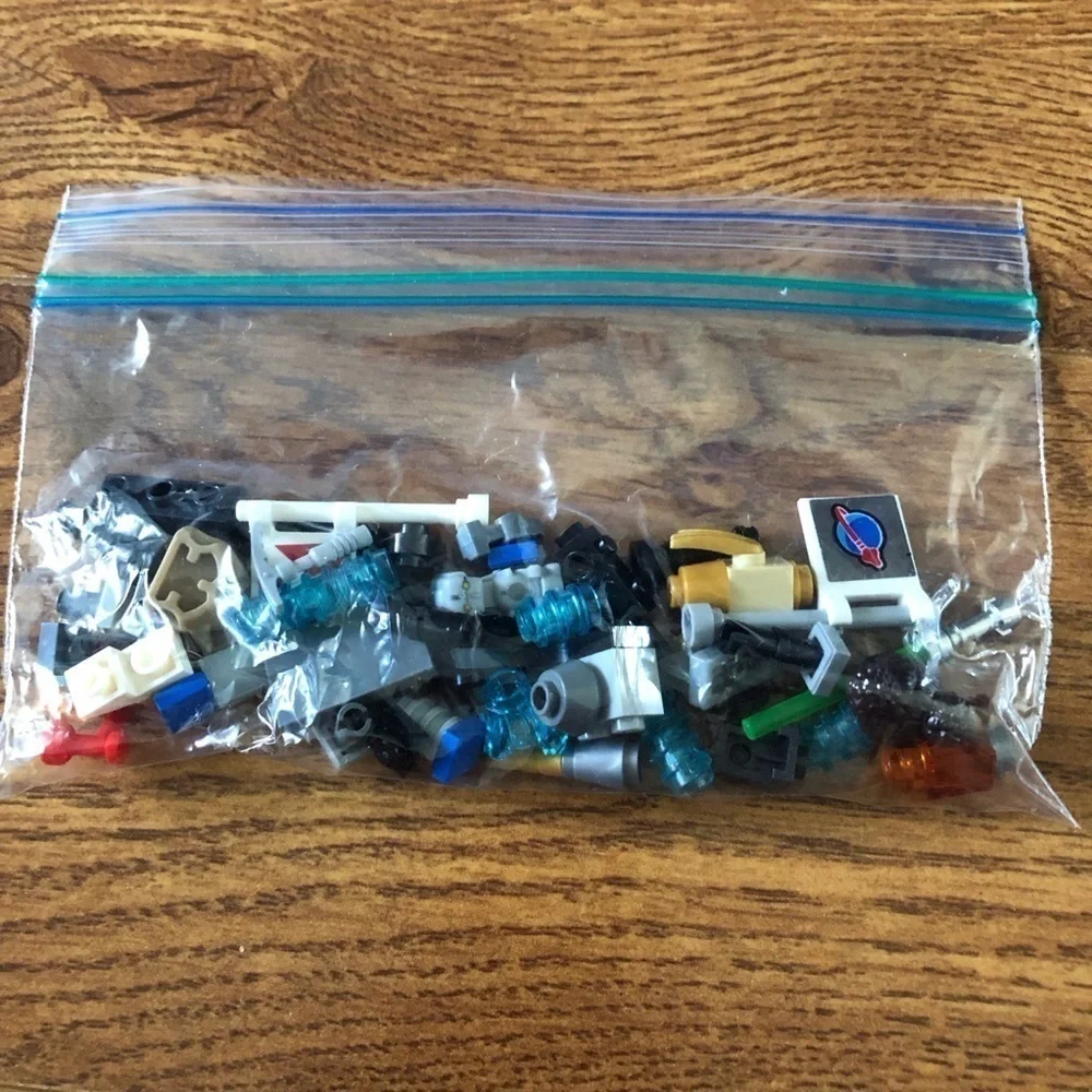 Lego extra pieces